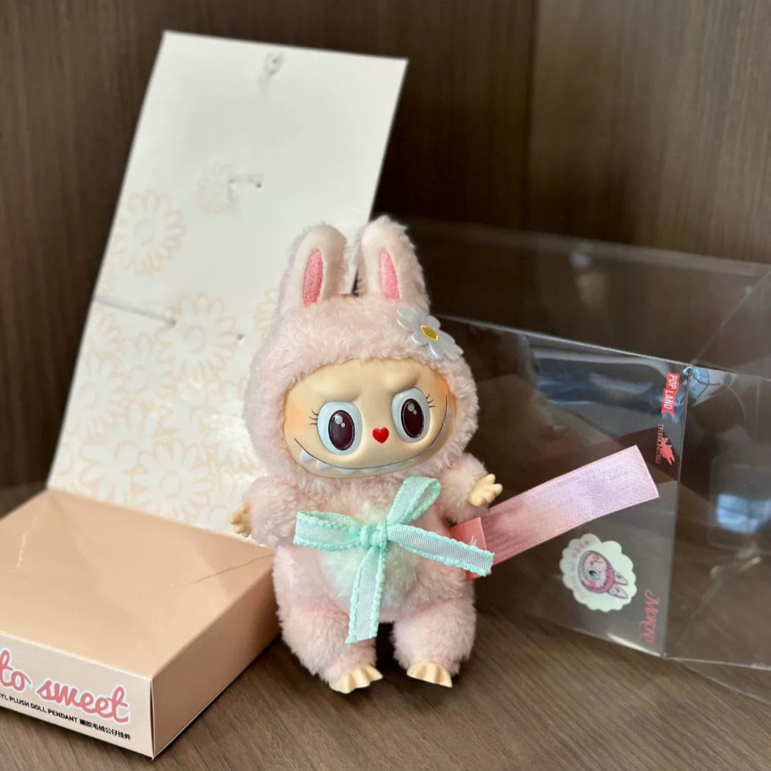 CLOSE TO SWEET Mokoko