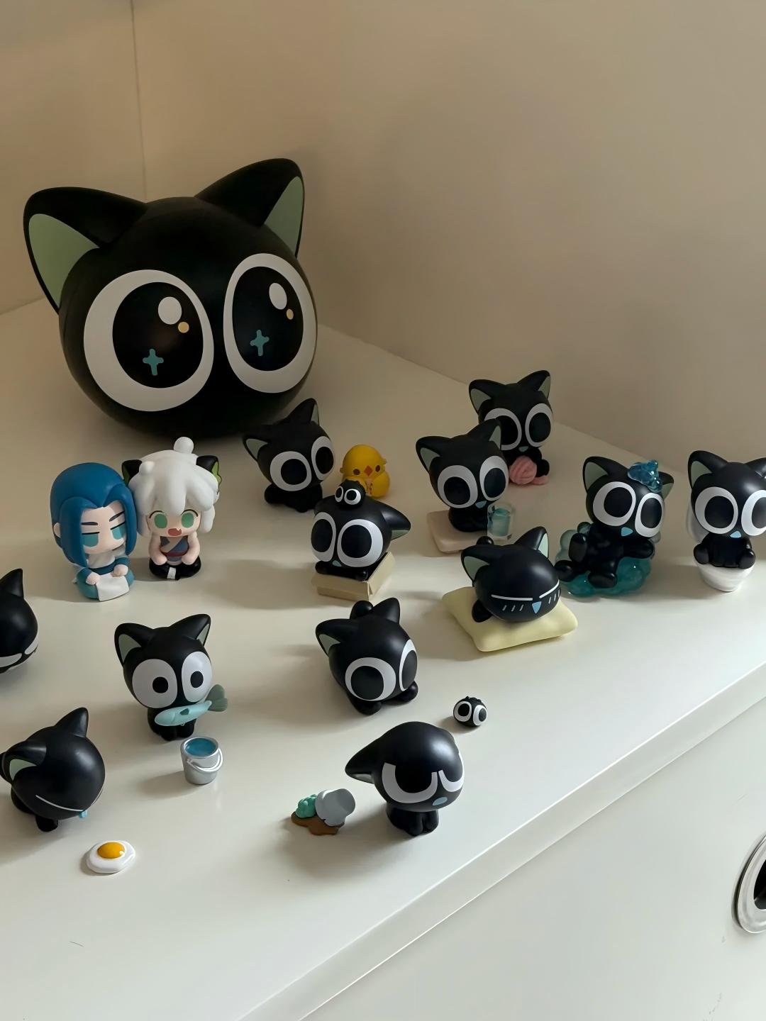 Luo Xiaohei Daily Series Small Particle Blind Box